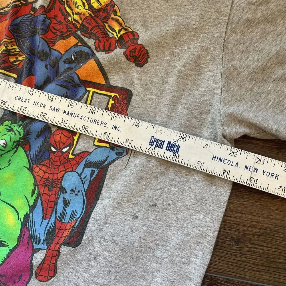 Marvel Comics Collage of Superheroes AVENGERS T-Shirt Gray Men's Sz XL - Picture 4 of 6